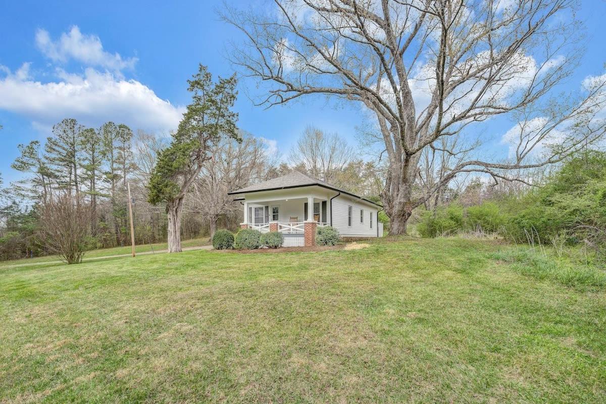 Cottage In The Pines Rocky Mount Exterior foto